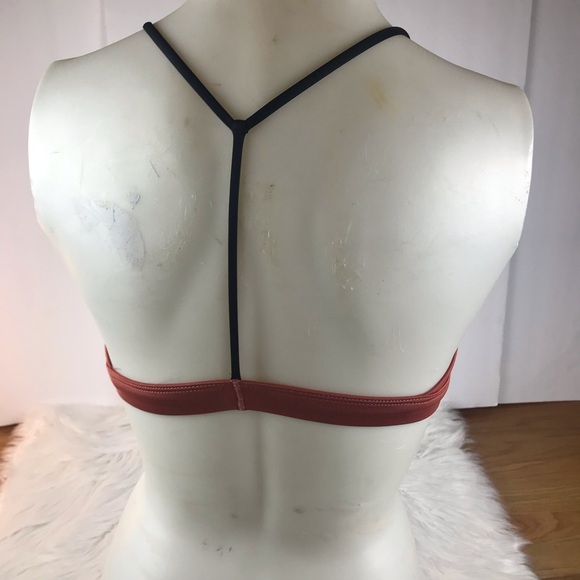 Victoria’s Secret Workout Bra - Picture 2 of 5